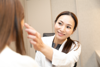 しみ・老人性色素斑・肝斑でお悩みの方は当院まで